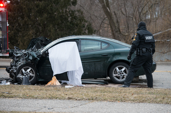 032013_crash_ypsi_hewitt_at_ valley_CS-6.jpg